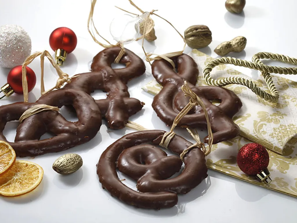 Čokoladni kolačići (ukras i za božićnu jelku)