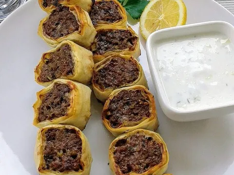 Yufkali sis kebab