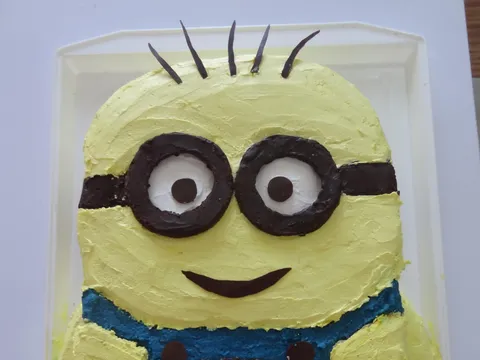 minion torta za rođendan