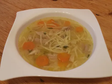 Pileća supa