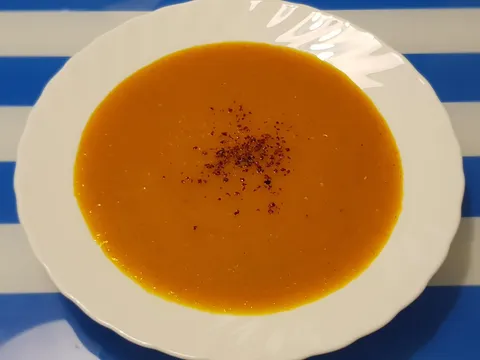 Curry juha od muškatne tikve