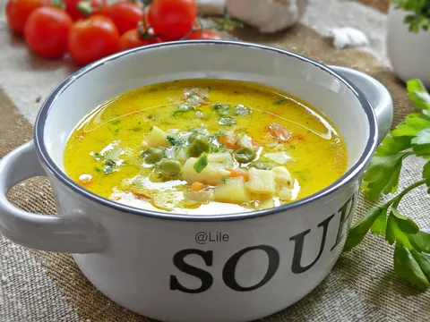Jednostavna juha od povrća