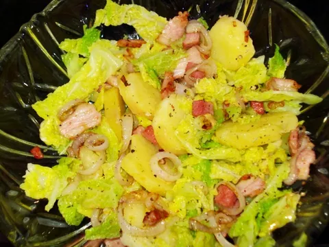 Salata od kelja i krumpira