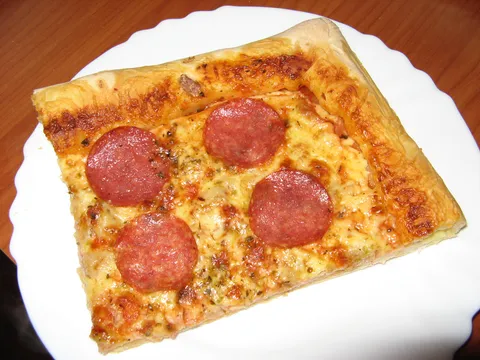 Homemade pizza by Ja