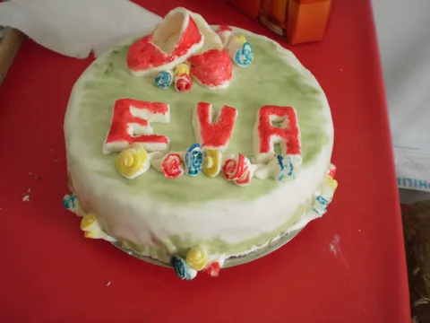 čokoladna torta u Evinom ruhu
