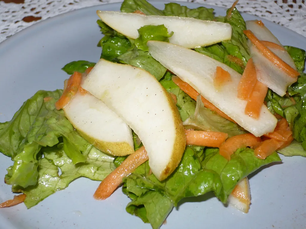 Salata s kruškama