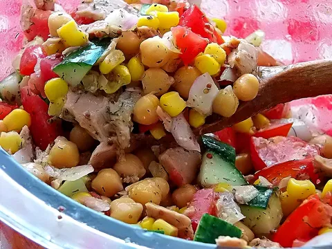Mediteranska salata od tune