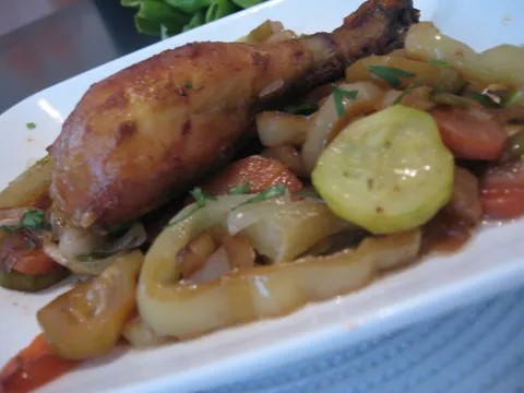 Ručkić -Piletina sa senfom na povrću