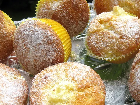 Griz-ananas muffins