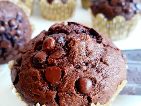 Chocolate chip muffins- renci11