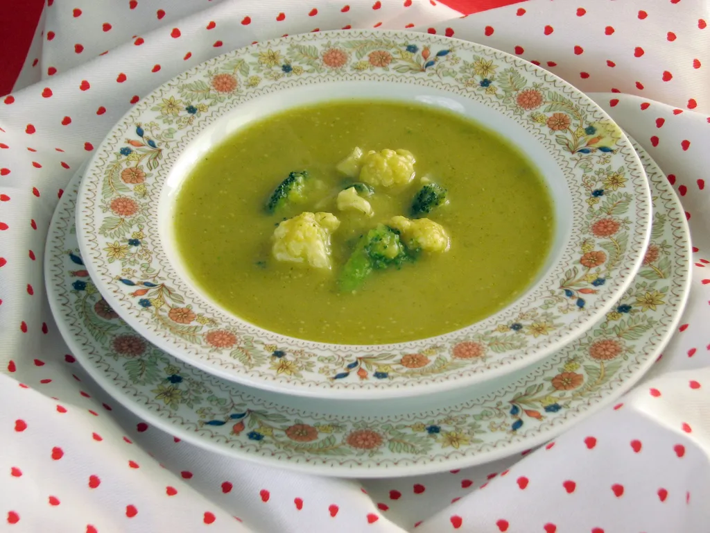 Krem juha od brokule i karfiola