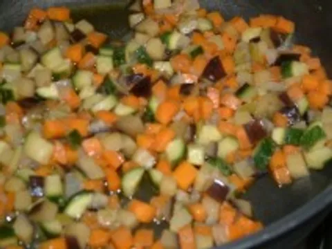 Asagnete de verdure /povrće priprema