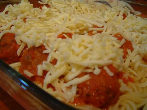 Meatballs spagetti