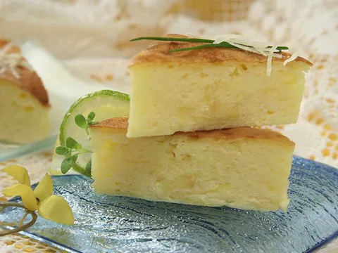 Soufflé od jaja s tri vrste sira