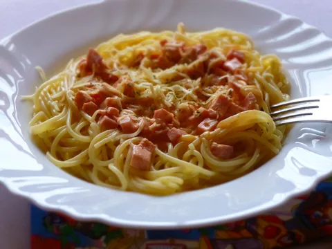 Špagete sa šunkom i sirom by dusa79