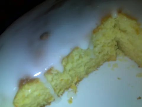 orange torta sa lemon icing