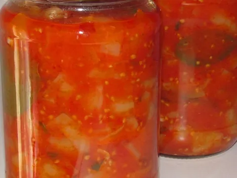 Paprike u paradajz sosu