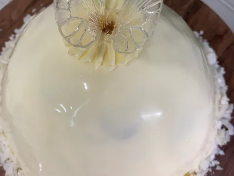 Kokos mirror glaze