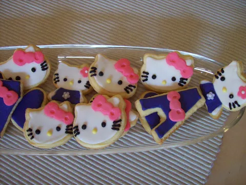 Hello Kitty keksi