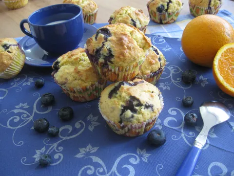 Čajni muffini sa borovnicom i lešnicima