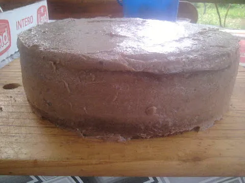 čokoladna torta prije ukrašavanja