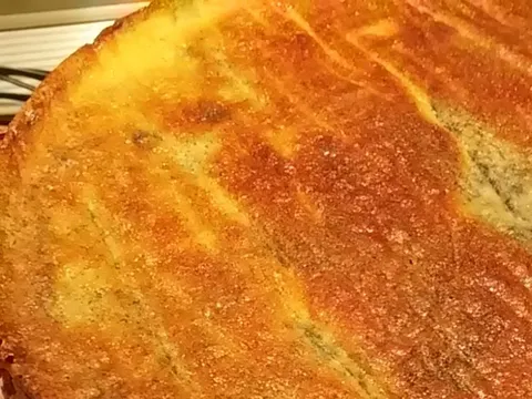 Mađarska torta od maka sa sosom od višanja