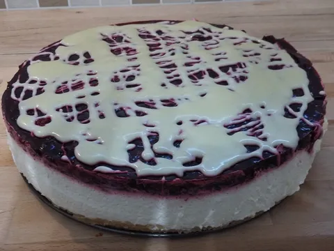 Cheesecake sa šumskim voćem by Semyna