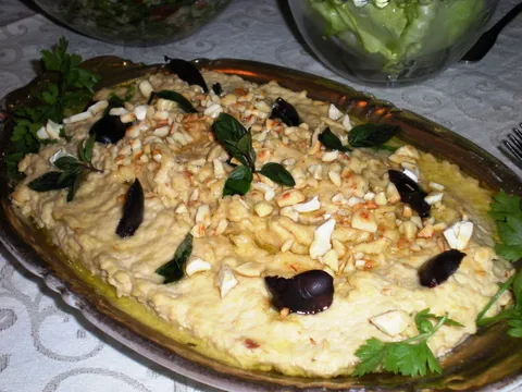Hummus &#8211; odličan recept znanog libanonskog namaza