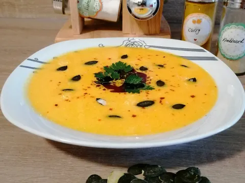 Jednostavna krem supa od bundeve