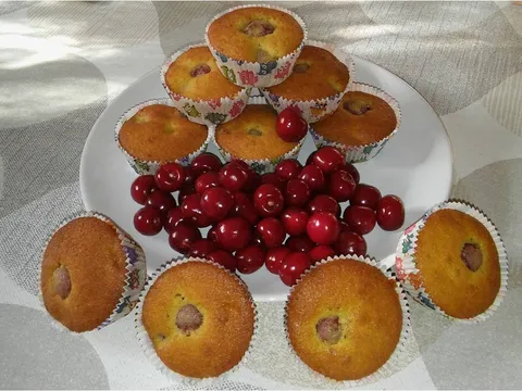 Muffini s trešnjama