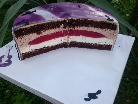 Tinina Violet torta
