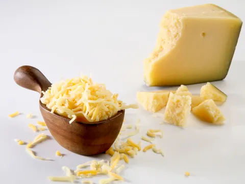 Maslinovo ulje i sir u prehrani dojenčadi