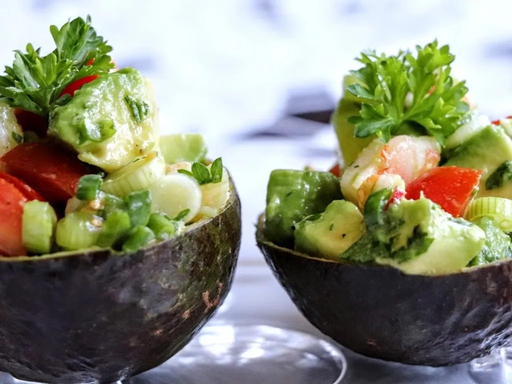 Avocado and shrimp salad