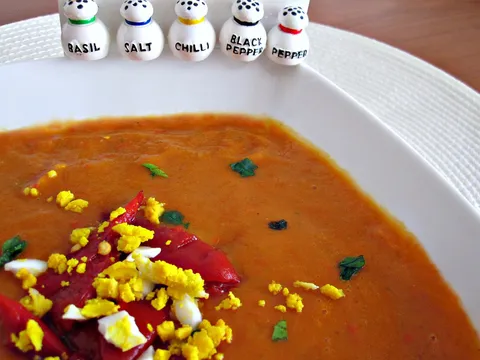 Krem juha od crvenih paprika
