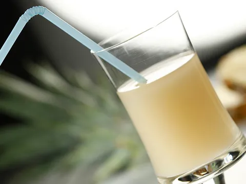 Gusti sok od zobenih pahuljica (Colada de Avena)