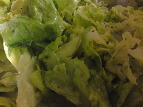 Salata sa dresing od senfa