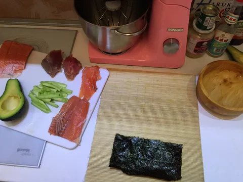 Preparation of the sushi