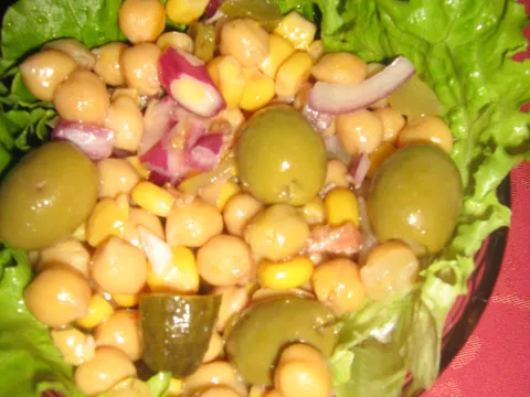 Salata od slanutka by Anka 1955!