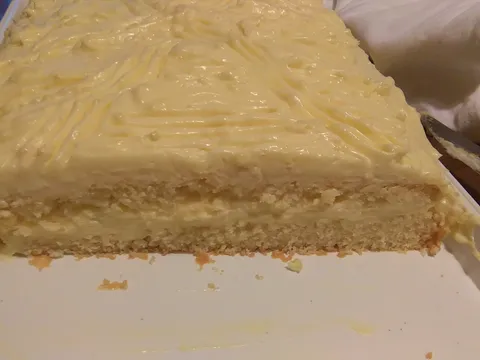 Jednostavna torta od naranče