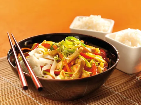 Meso s povrćem u woku