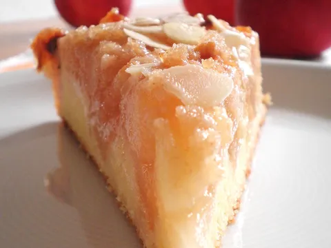Vanilija puding torta sa jabukama