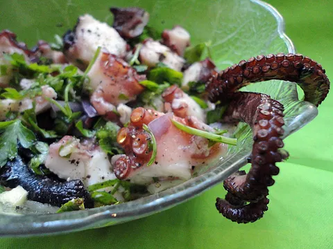 Hobotnica "na salatu"