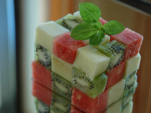 Vocna salata Rubikova kocka