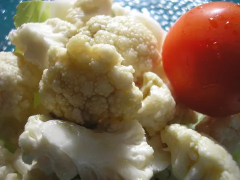 Salata od sirovog karfiola(kaula)
