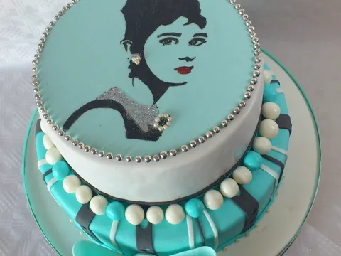 Audrey Hepburn torta