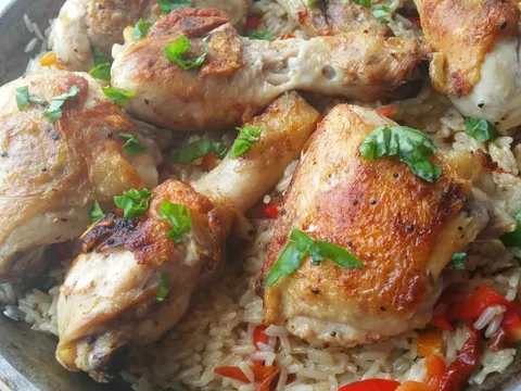 riza sa piletinom