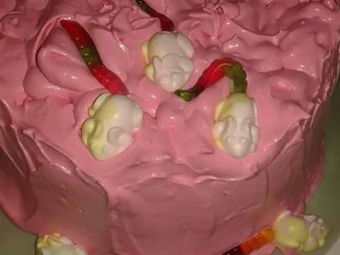 Rođendanska torta sa "mišovima" iz mikrovalne