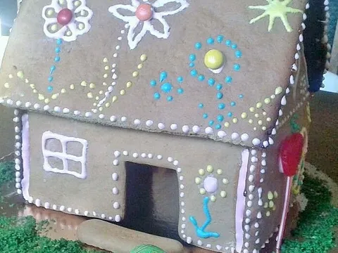 easter gingerbread house