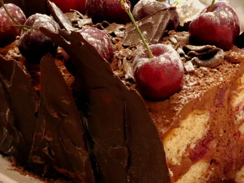 Black Forest Cake (k'o fol)...