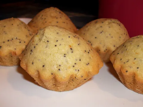 Muffins s makom i limunom by dianamakarska